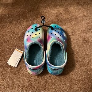 Brand new tie dye fuzzy crocs size 8